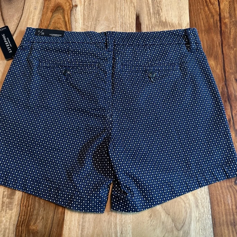 Liverpool Shorts NWT mood indigo dot - Picture 2 of 3